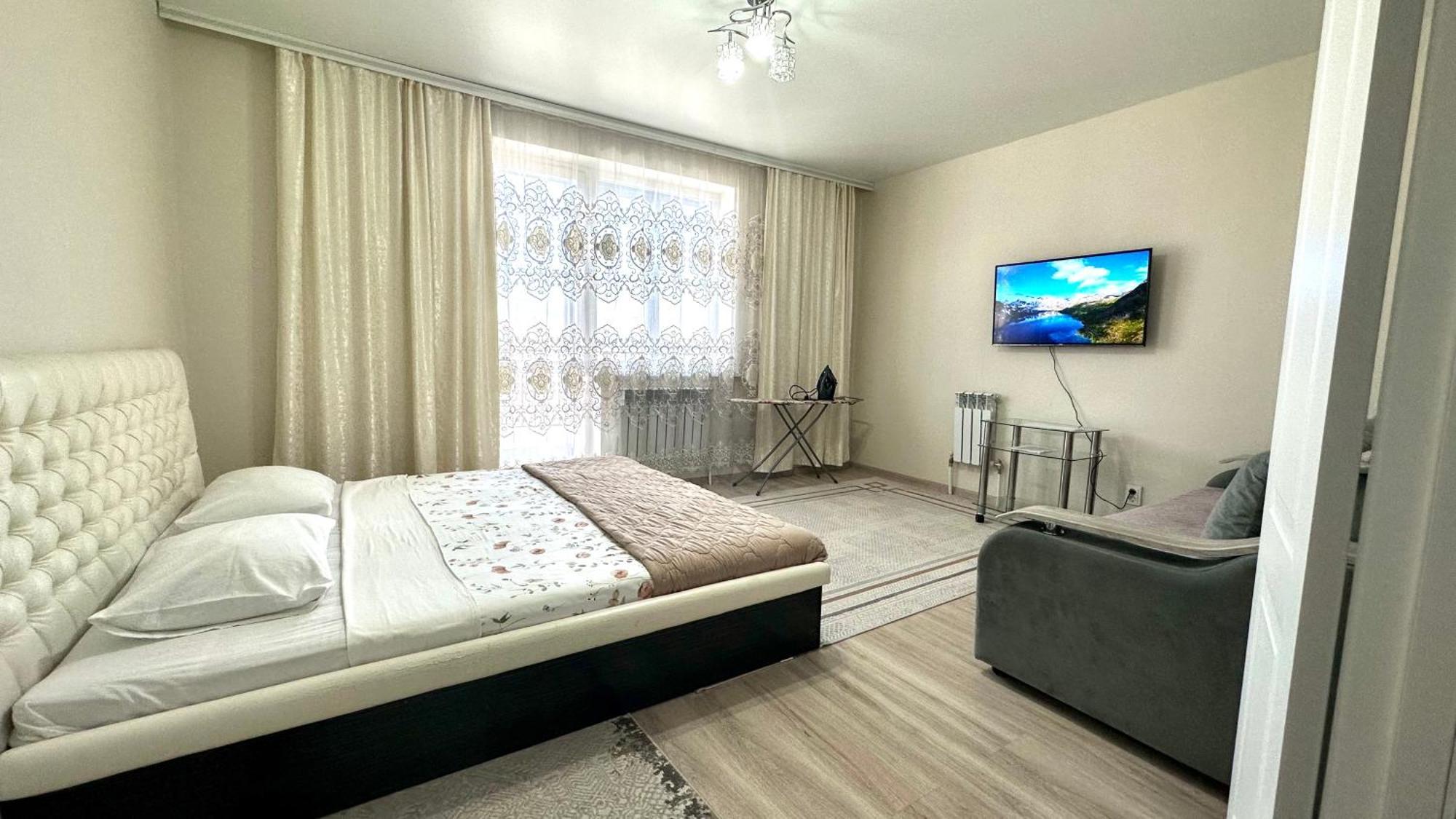 1 Комнатная Драмтеатр 1Bedroom Apartment Ustʼ-Kamenogorsk Esterno foto